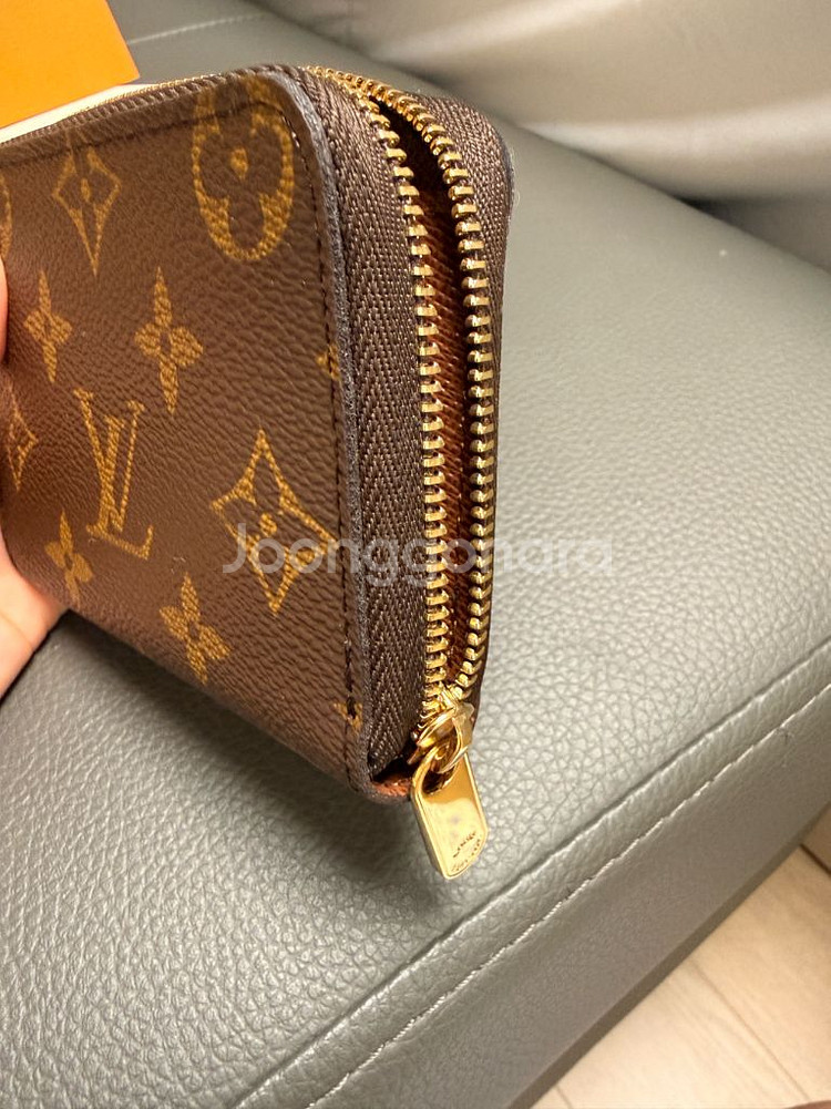 루이비통 지피 코인퍼스 새상품급--6