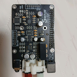 라즈베리파이용 hat dac (es9038q2m)