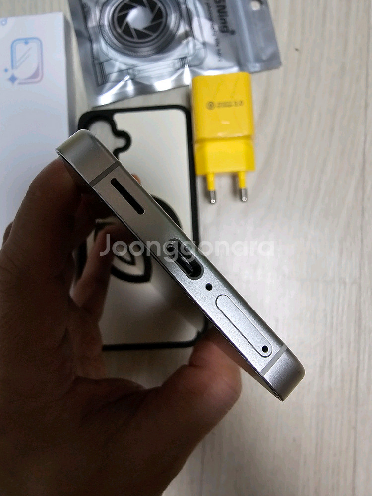 갤럭시 S24 실버 512기가--2