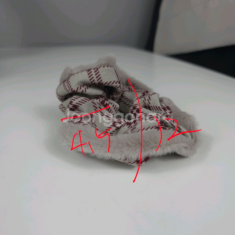 [새상품] 밍크털 체크 퍼 털실 슈슈 머리끈 곱창끈--4