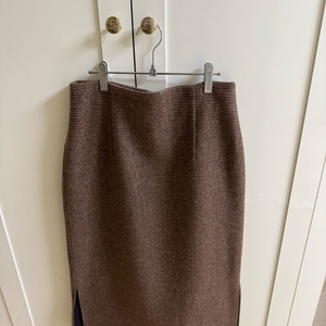 아뜰리에 나인 스커트