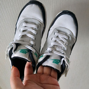 나이키키즈 에어맥스 운동화180 상태최상