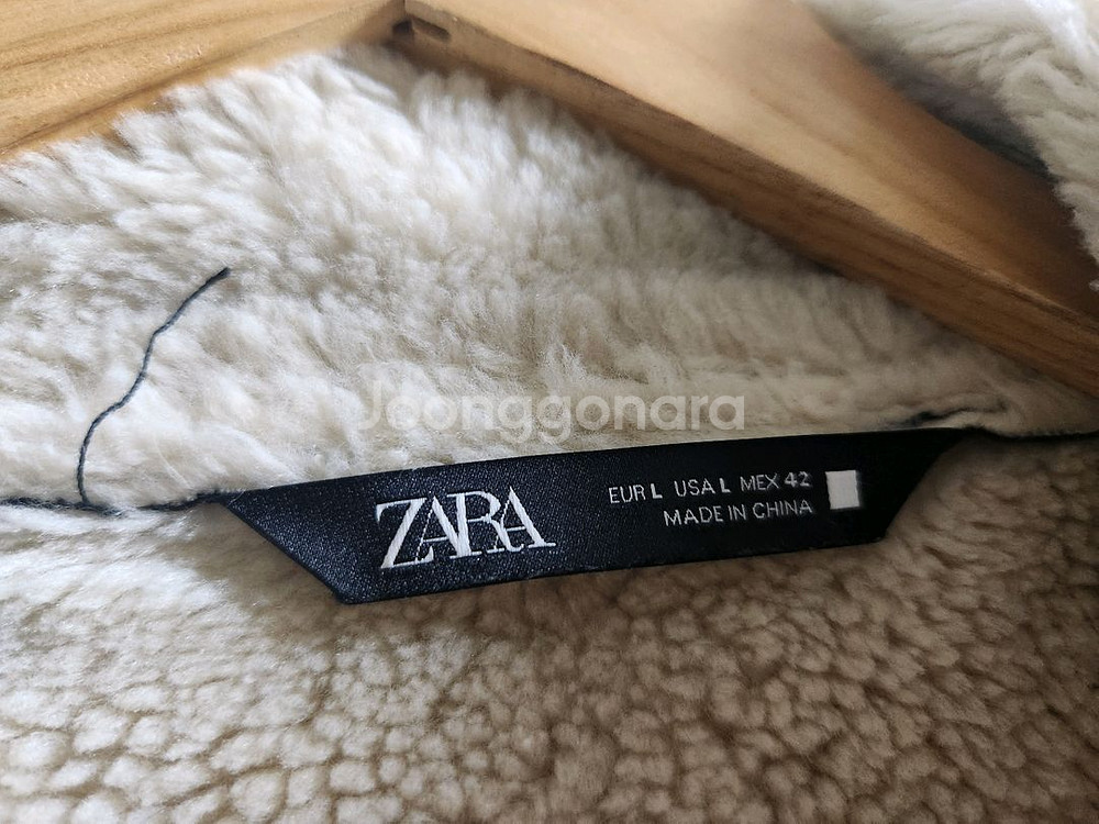 자라 가죽 무스탕 자켓--2