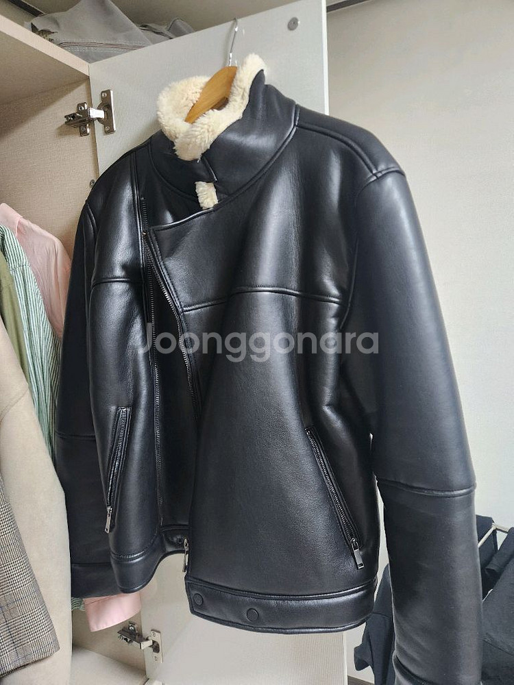 자라 가죽 무스탕 자켓--1