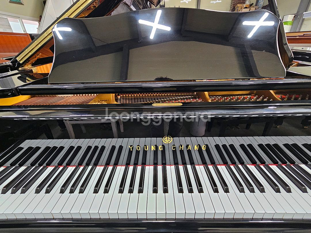 영창그랜드피아노 C-185BP--8