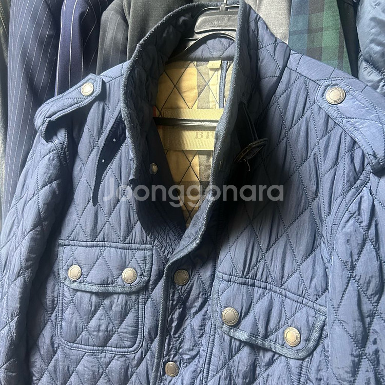 버버리 퀼팅 야상 자켓 점퍼 몽클레어 스톤아일랜드--1