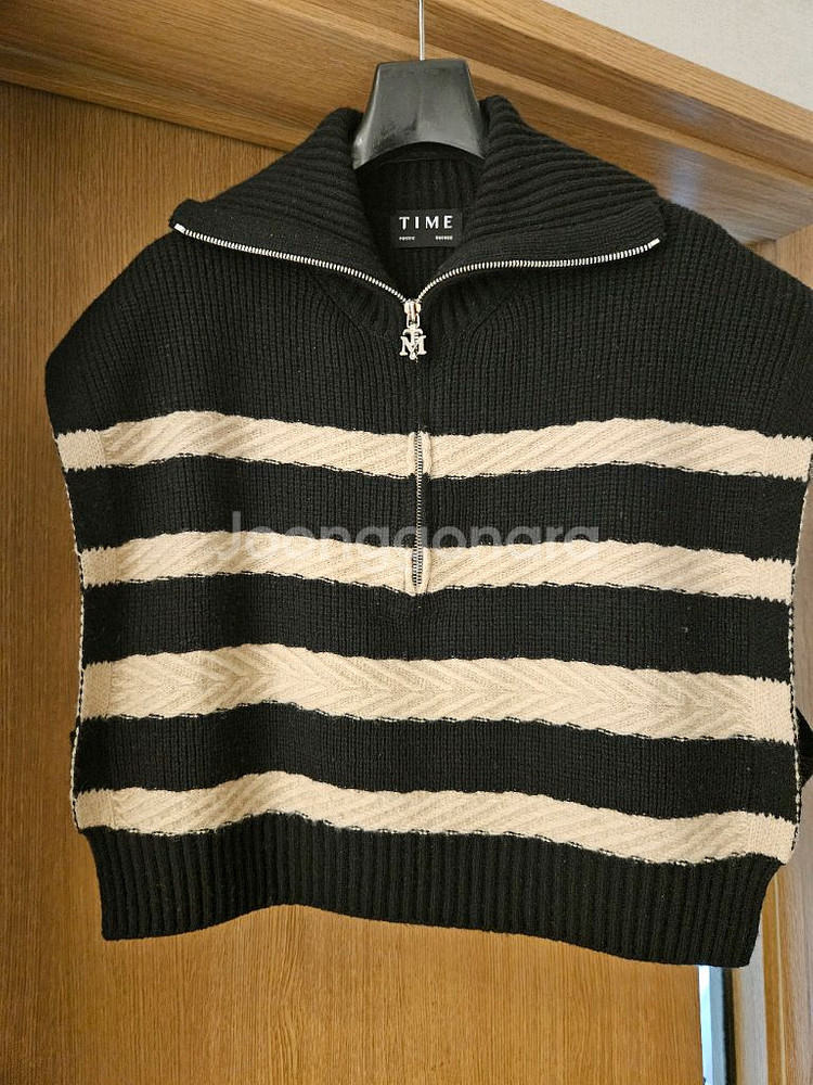 타임 스트라이프 집업 니트 베스트--0