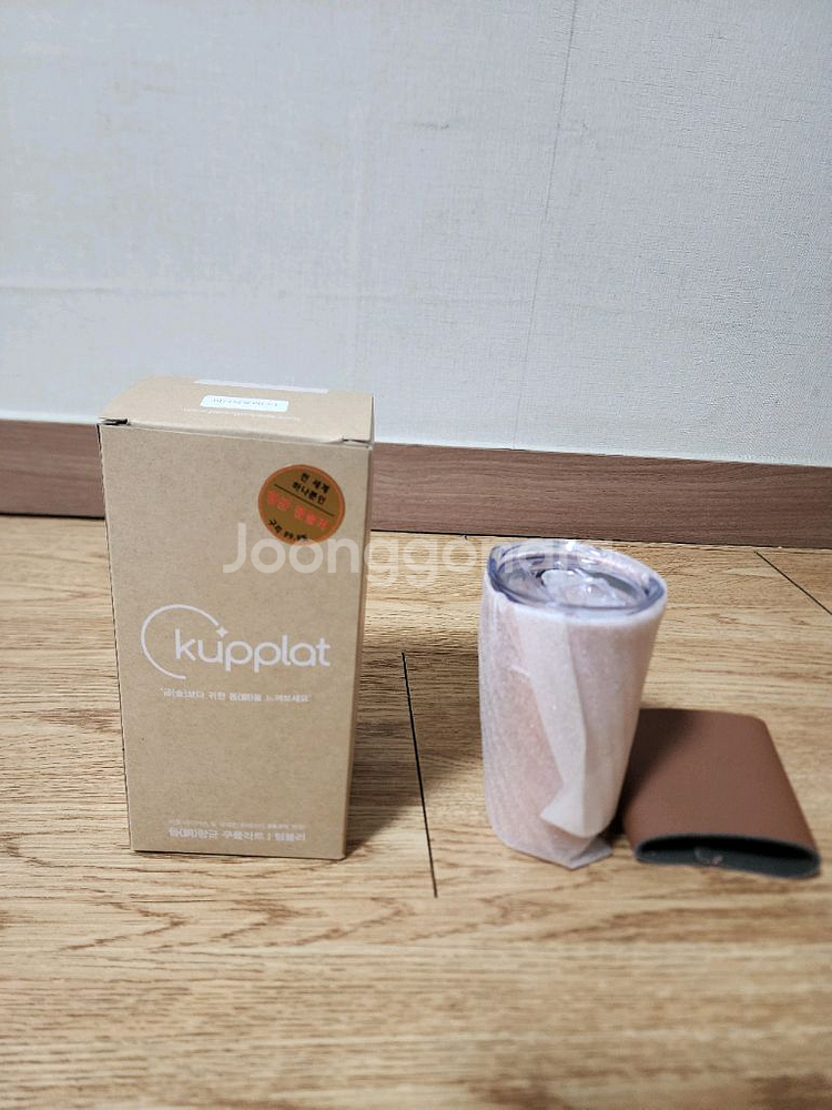 쿠플라트 순동 미니텀블러 소 미개봉 신품 팝니다--0