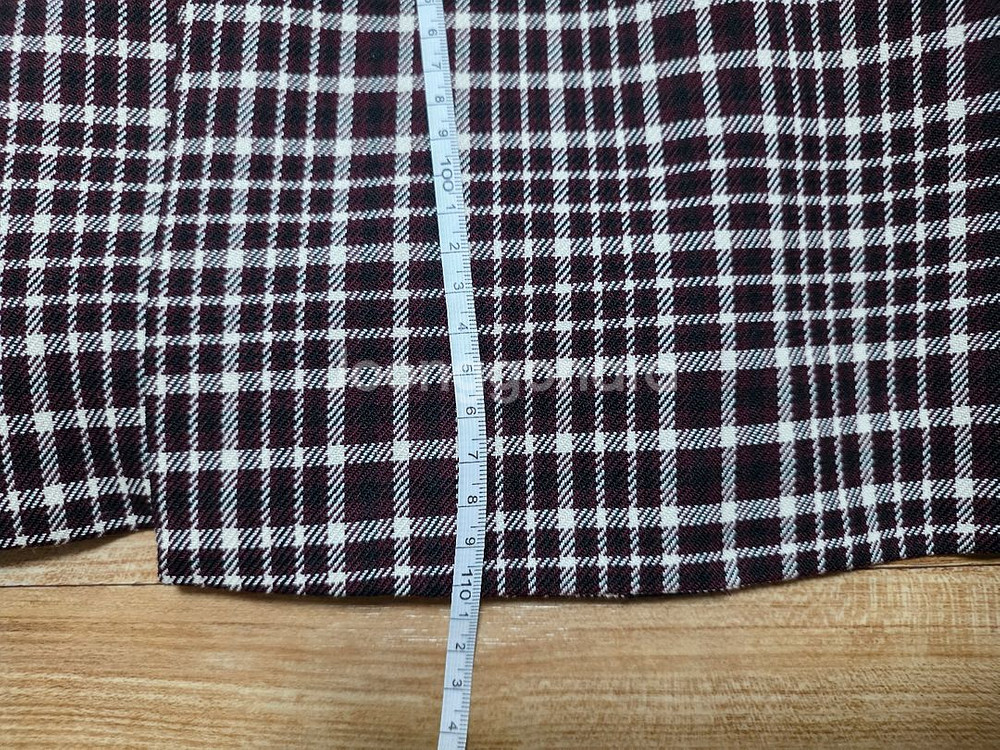 체크 셋업 롱코트와 스커트--3