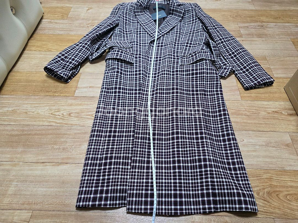 체크 셋업 롱코트와 스커트--2