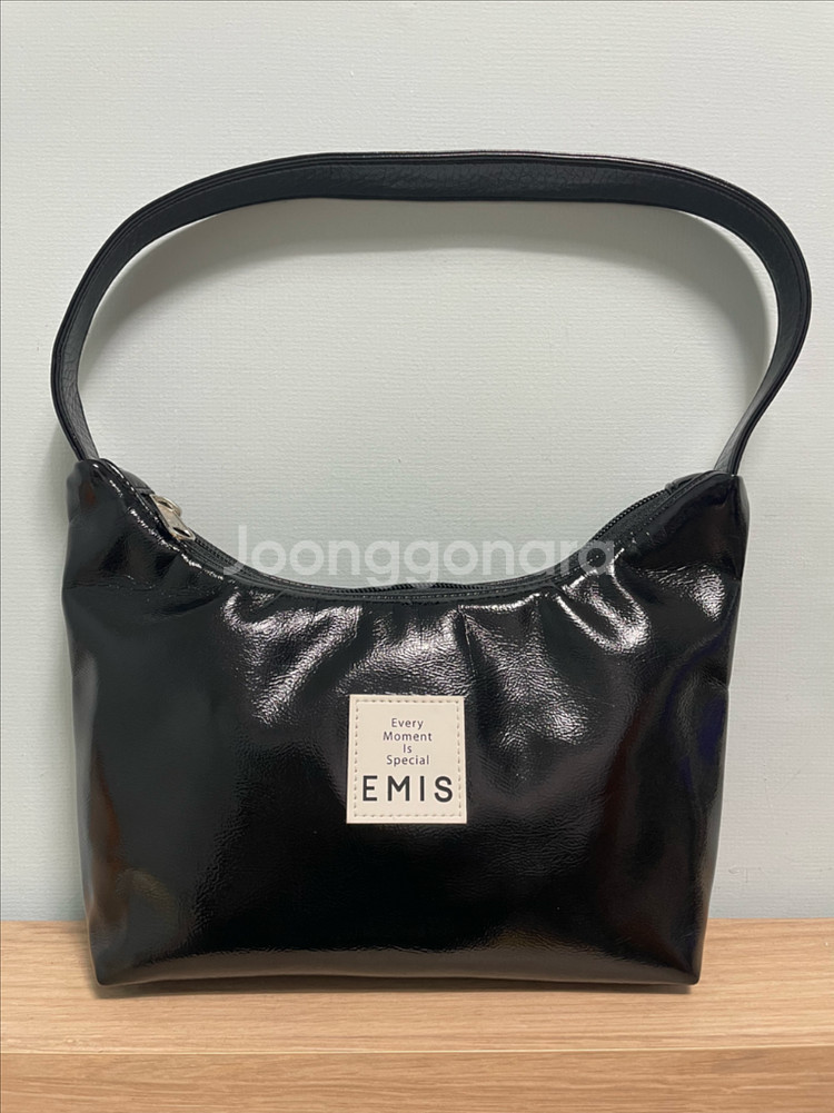 이미스 에나멜 호보백-블랙--1