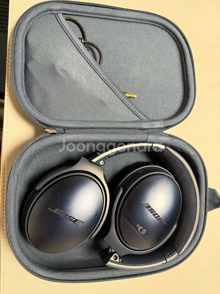 보스 QC35 II 노이즈 캔슬링 헤드폰 한정판--2