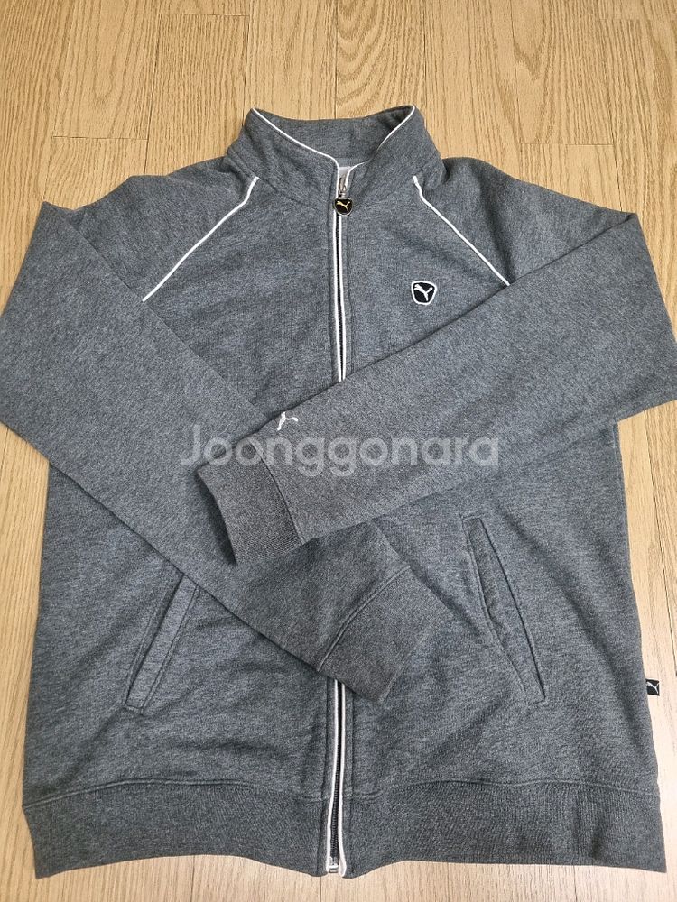 푸마 집업 95 사이즈. 여성 자켓.--0