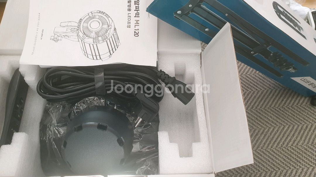 알파믹 ML120 스튜디오 방송 촬영용 지속광 조명 세트입니다--1