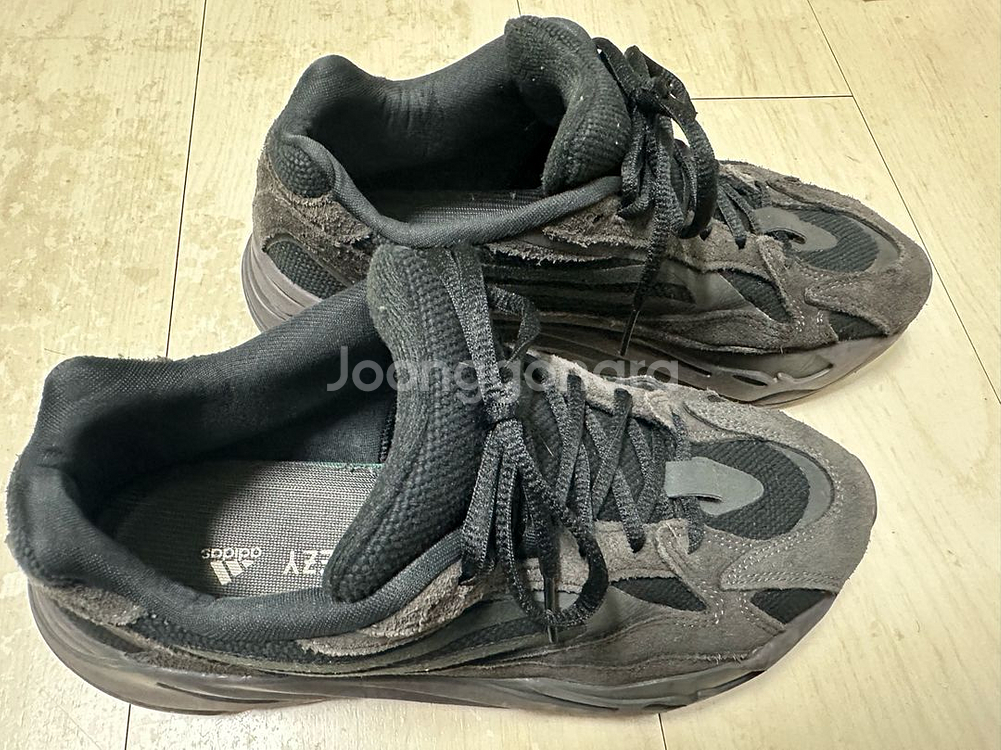 아디다스 이지부스트 700 반타 260--1