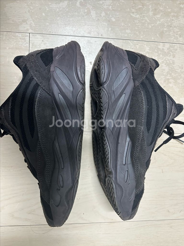 아디다스 이지부스트 700 반타 260--2