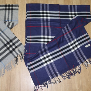 (머플러)번호 801. 버버리/네이비체크 캐시미어숄머플러