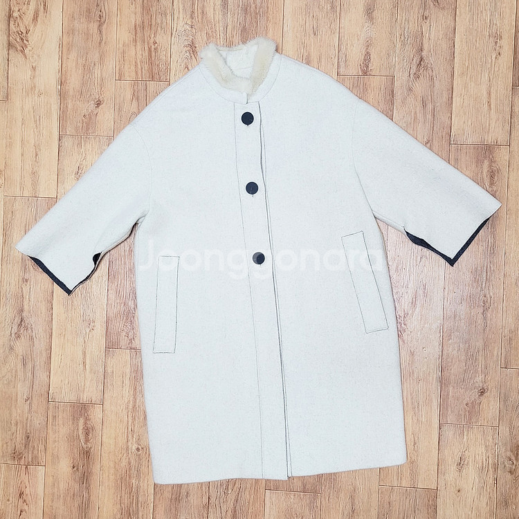 발렌시아(VALENCIA) 밍크넥 포인트 울코트 55-66 새상품--0