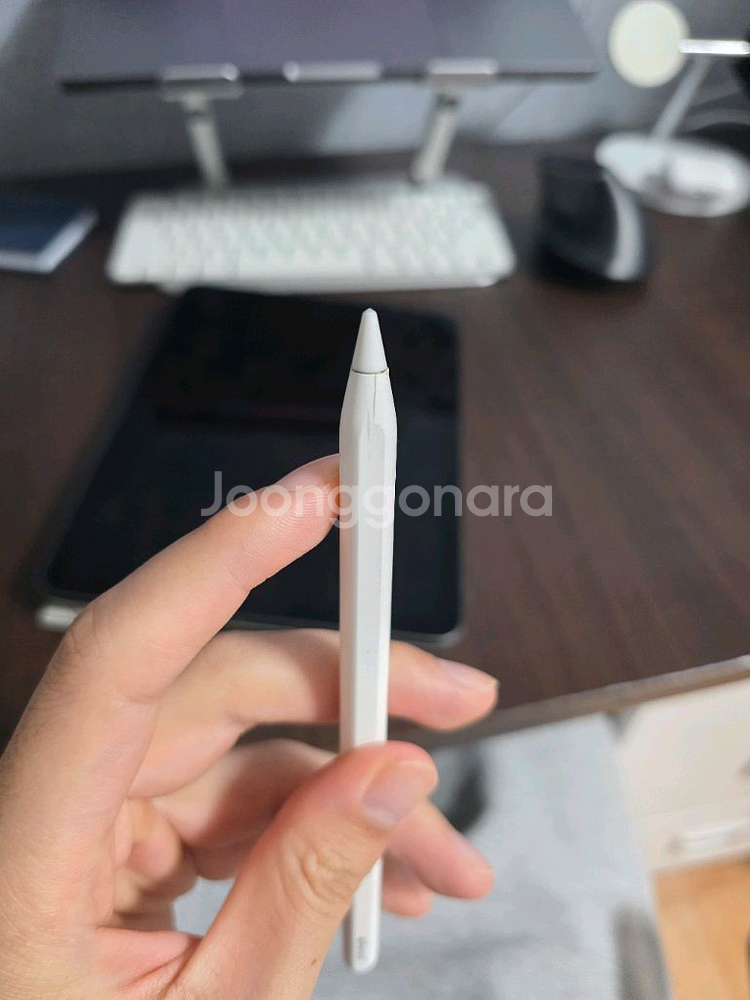 아이패드 에어5세대 wifi 64GB 판매합니다--7