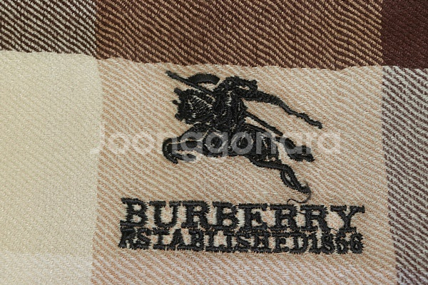 (머플러)803. 버버리/베이지브라운 캐시미어숄머플러--4