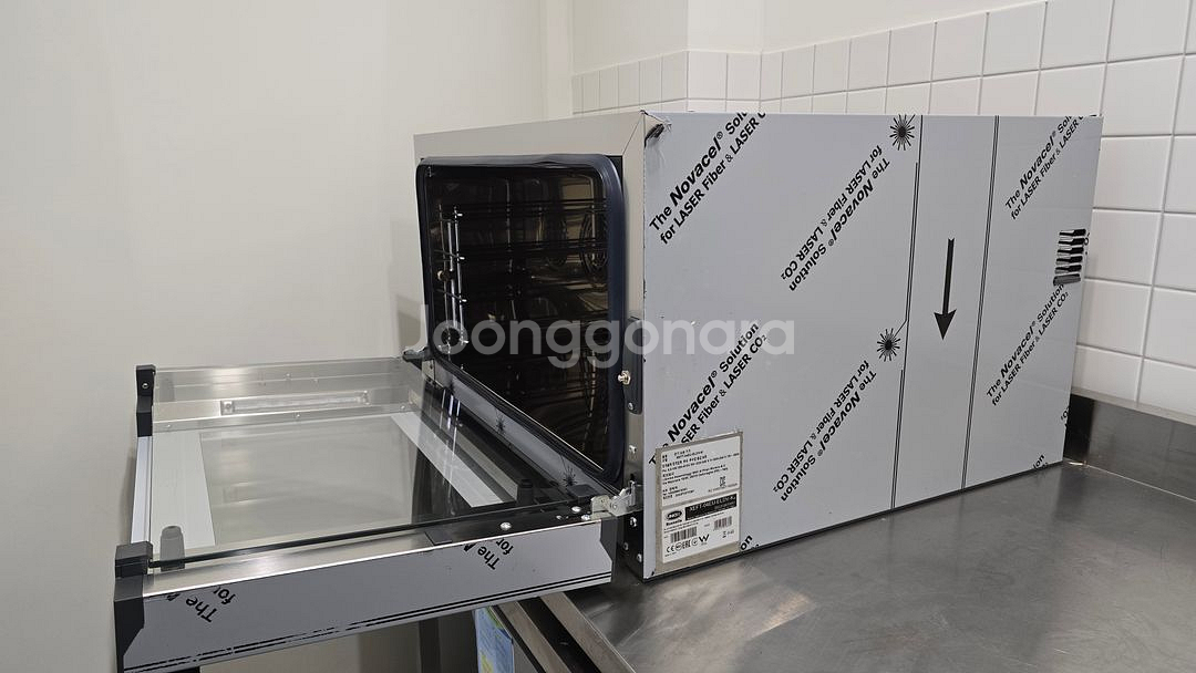 우녹스 샵프로 오븐 LED 컨벡션오븐 4단 XEFT-04EU-ELDV-K--0