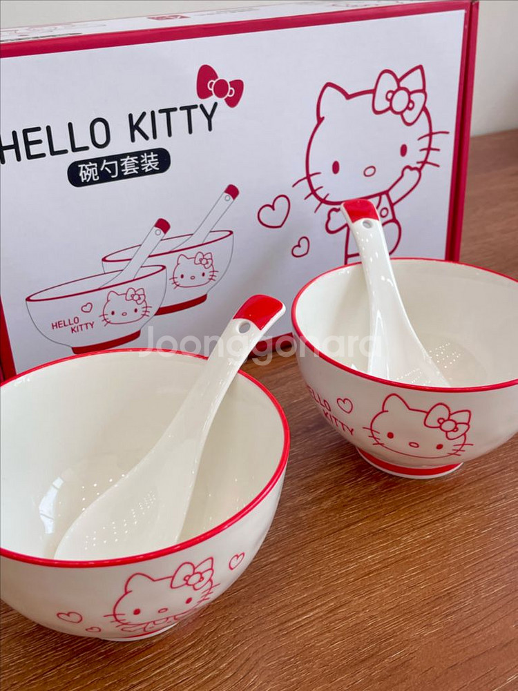 헬로키티 정품 밥그릇2개 +숟가락2개 선물 세트 새상품--5