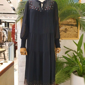 써스데이아일랜드 네이비 쉬폰 롱 원피스