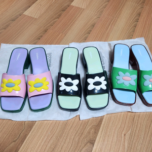 멜리사 레이지오프 뮬샌들 240