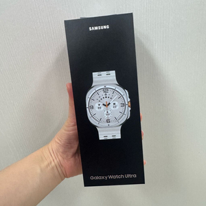미개봉 새상품 갤럭시워치울트라 47mm 화이트티타늄 퀵가능
