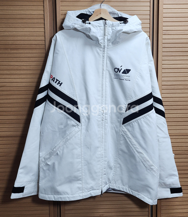 오비오 보드복 자켓 - 화이트/블랙라인 L사이즈--1