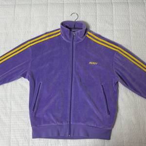 [할인 특가] 널디 벨벳 트랙탑(퍼플)