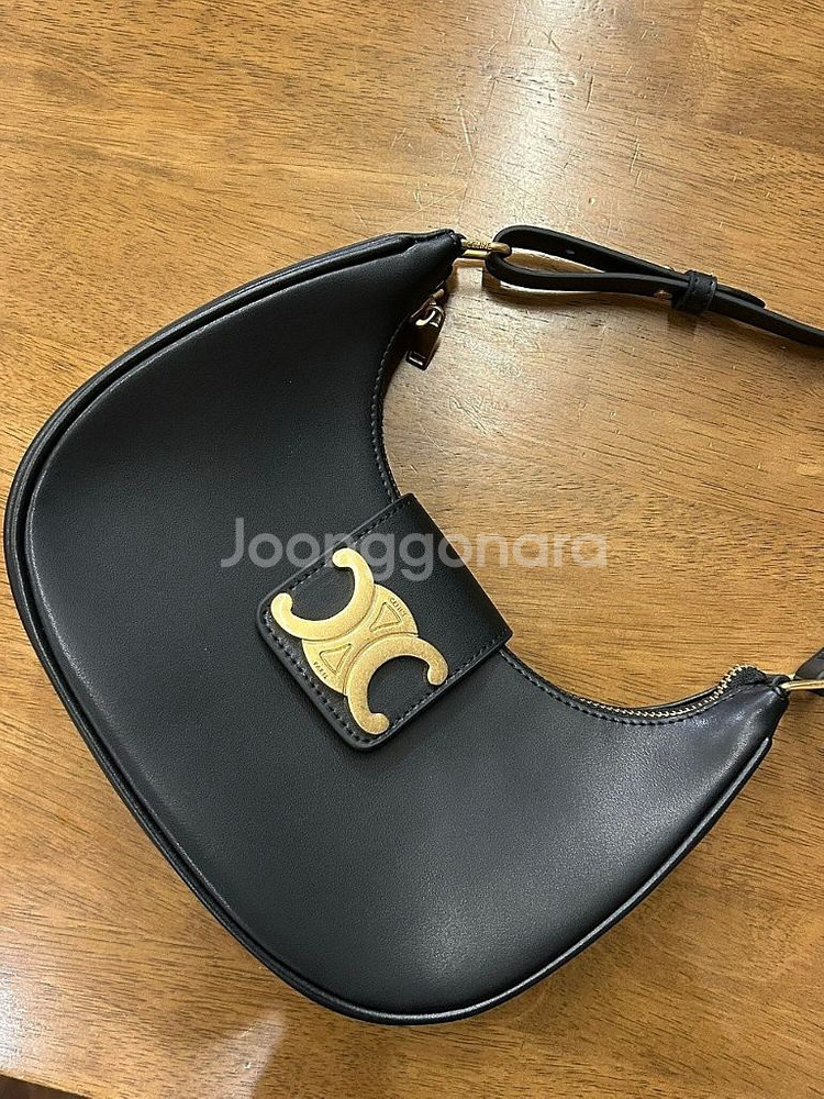 셀린느 트리옹프 레더 크로스백--0