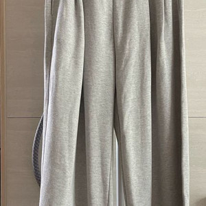 무신사스탠다드 투턱와이드 라운지 스웨트팬츠