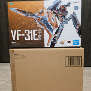 DX초합금 마크로스델타 VF-31E 척머스탱기+아머드파츠 일괄
