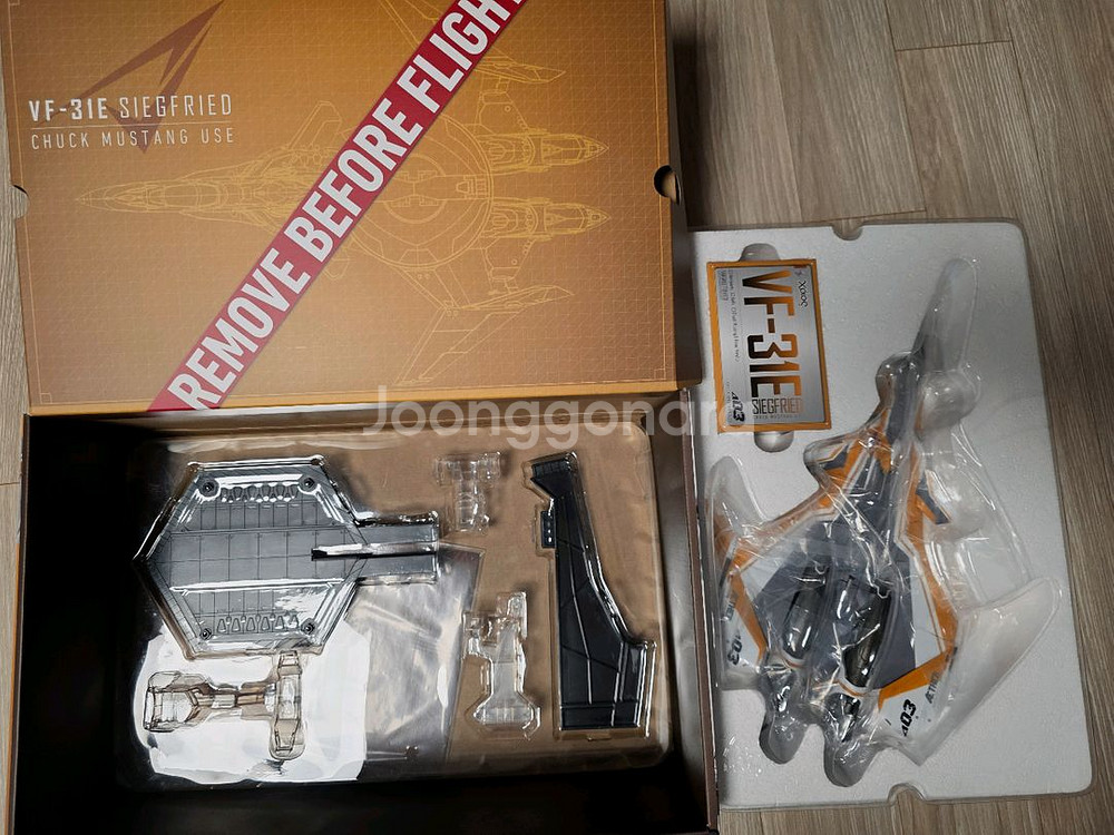 DX초합금 마크로스델타 VF-31E 척머스탱기+아머드파츠 일괄--1