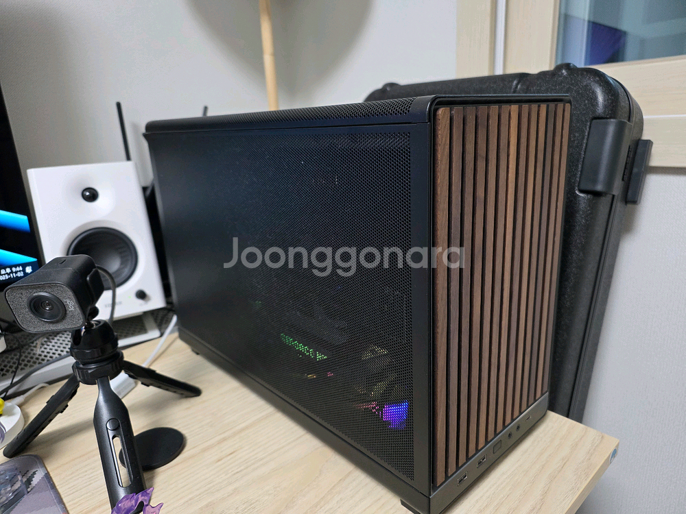 7800x3d 4070super 데스크탑--0