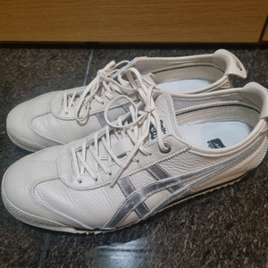 오니츠카타이거 멕시코 66 SD 버치실버 240.