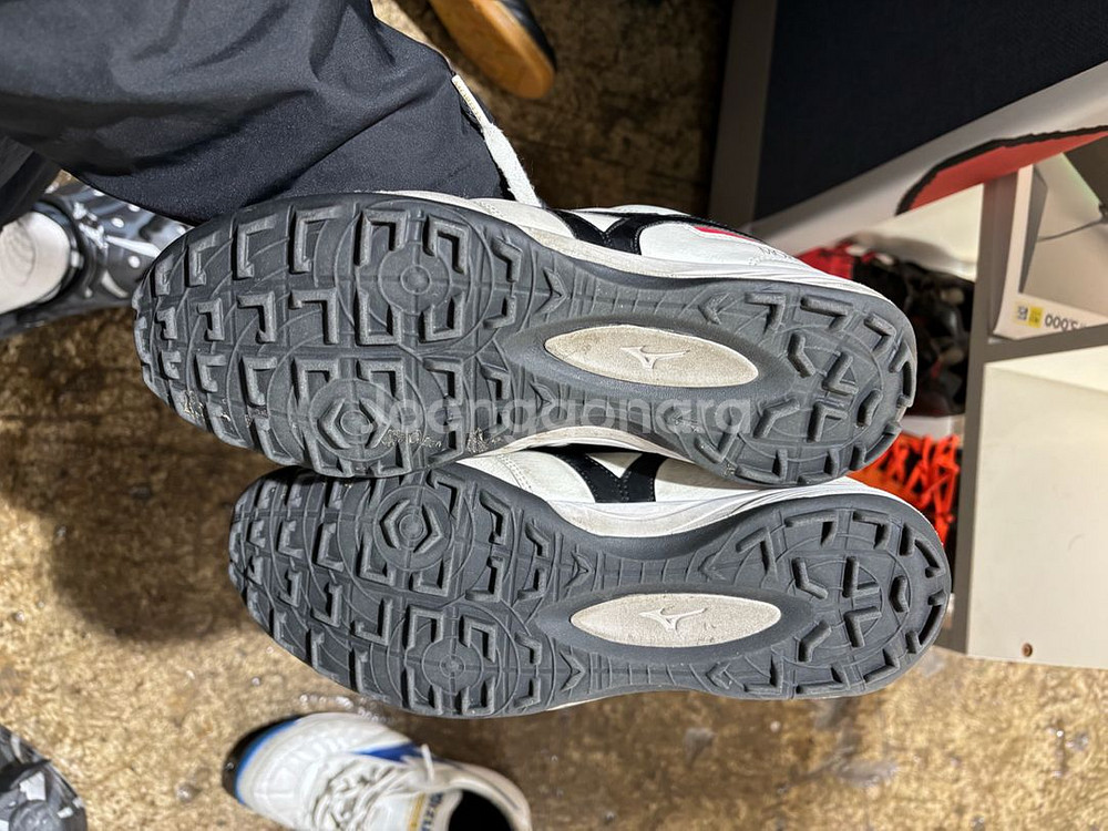 미즈노 풋살화 260 일괄 또는 개별--2