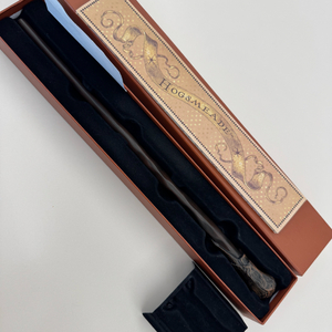 유니버셜스튜디오 재팬 해리포터 지팡이+망토 1회사용 일괄판매