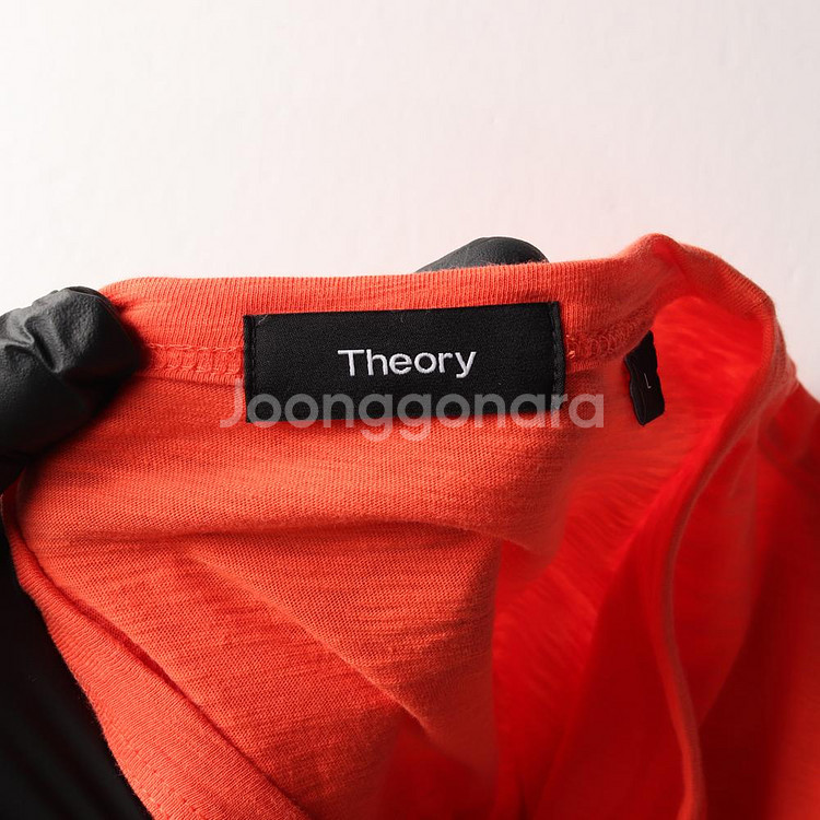 [L]띠어리 오렌지 오버핏 코튼 반팔 티셔츠--4