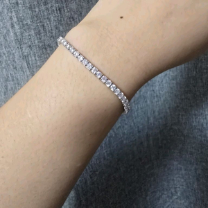 18k 모이사나이트 테니스팔찌 다이아테니스 카드가능.안심결제가능