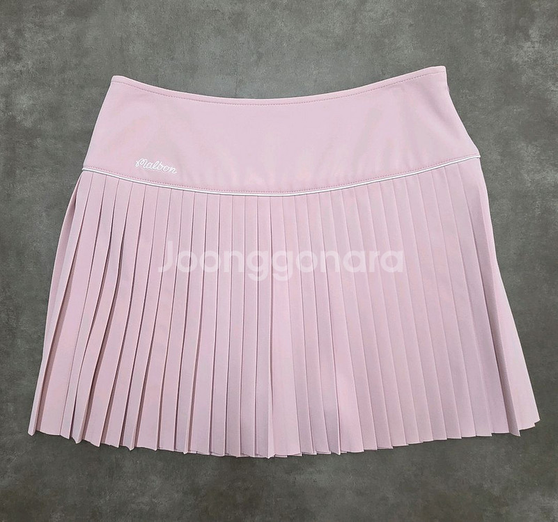 말본 플리츠 스커트 67사이즈--0