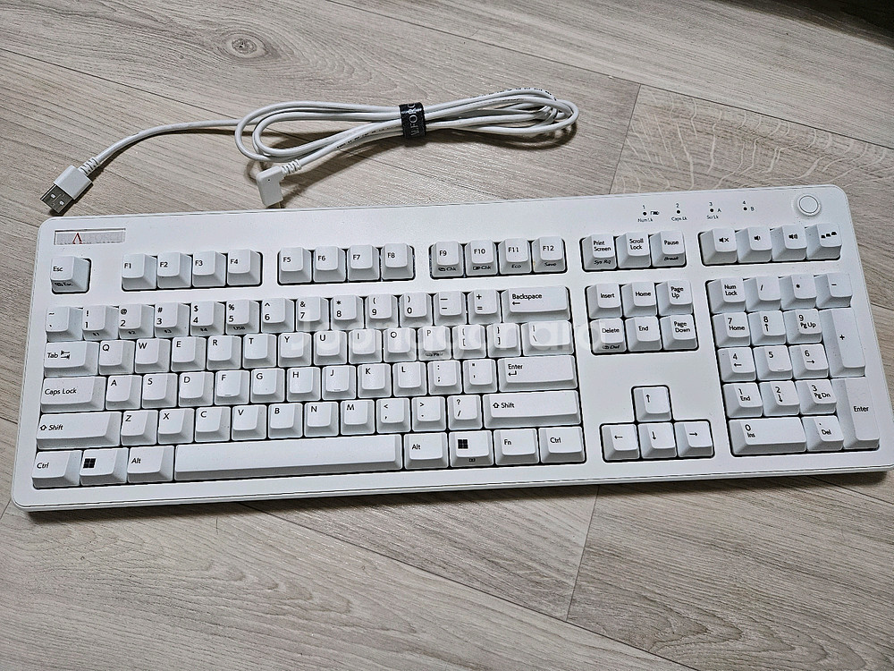 리얼포스 R3 유/무선 저소음 45g균등 토프레 무접점키보드--1