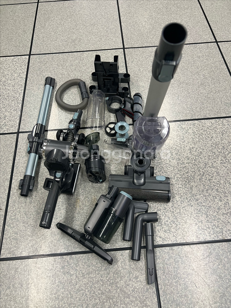 고장난 벤투스 아쿠아 멀티 무선 물걸레 청소기 풀세트 판매합니다!!--3