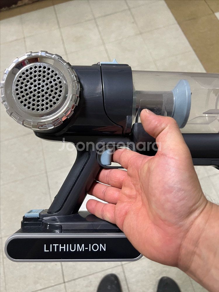 고장난 벤투스 아쿠아 멀티 무선 물걸레 청소기 풀세트 판매합니다!!--6