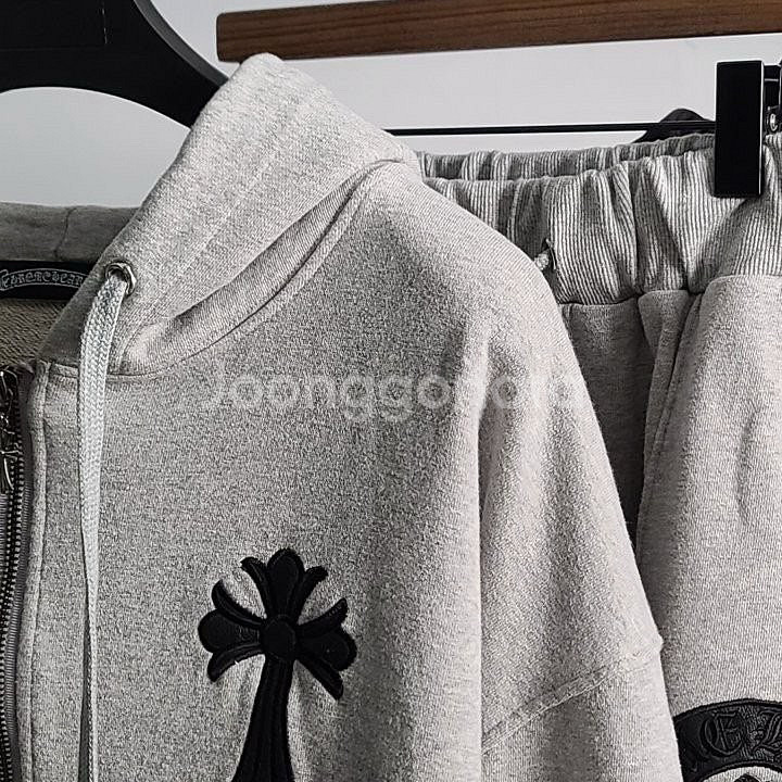 크롬하츠 크로스 로고 후드 집업 세트--4