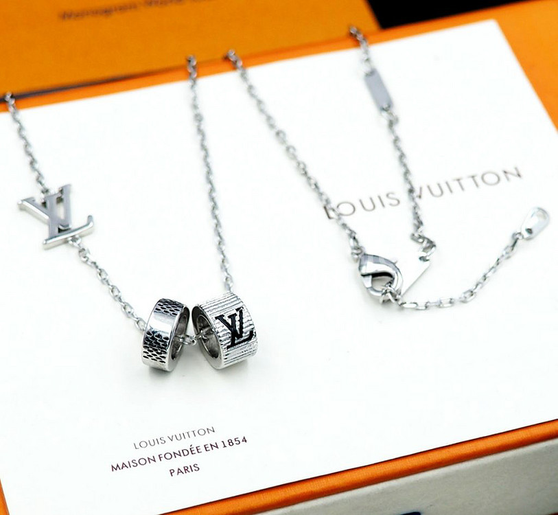 루이비통 모노그램 팬던트 목걸이--2