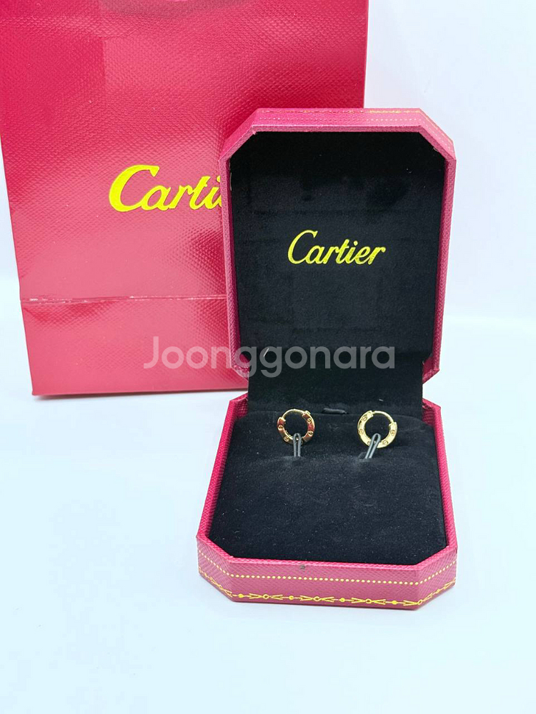 까르띠에 다무르 귀걸이--1