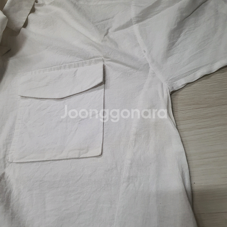 화이트 투포켓 셔츠 흰색 시스루 가오리 오버핏--2