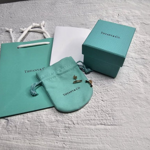 티파니 골드 귀걸이